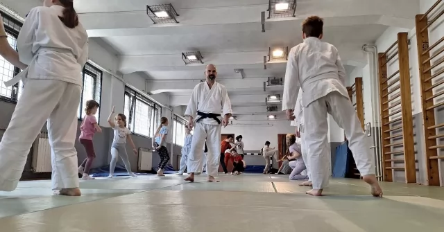 Musubi kids

#aikido #aikikai #musubi #kids #zagreb #hrvatska #croatia #iaf